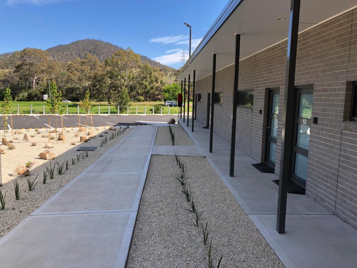 Risdon Brook Hotel Exterior photo